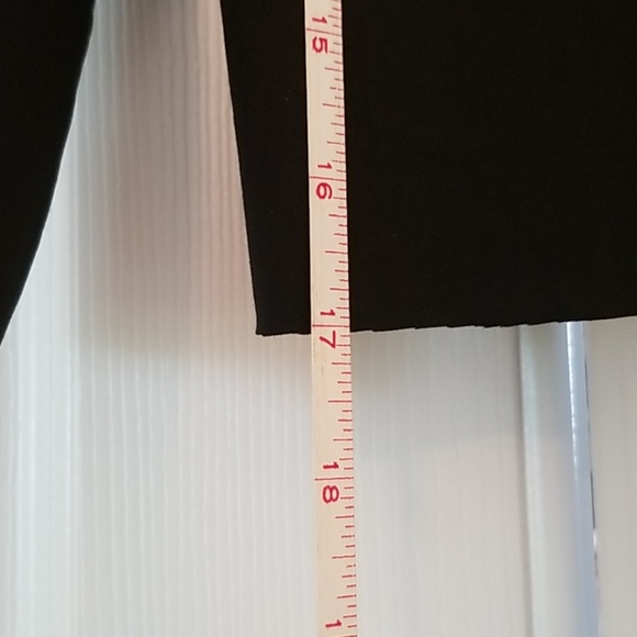 Black Crop Top Azalea by Firmiana NWT - Picture 3 of 9